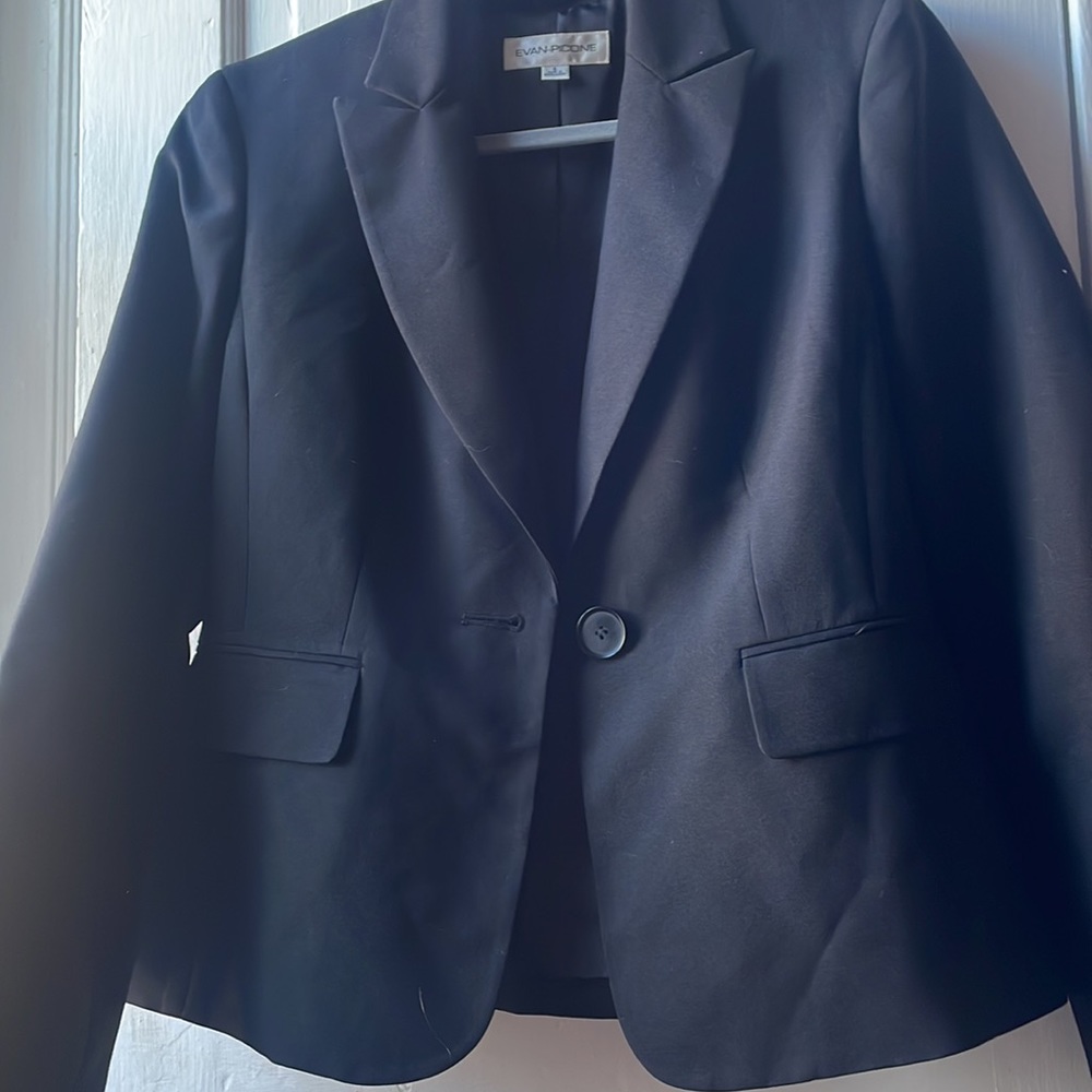 EVAN-PICONE Black Button-Up Blazer for Women in Women’s Size 6 - Picture 5 of 7